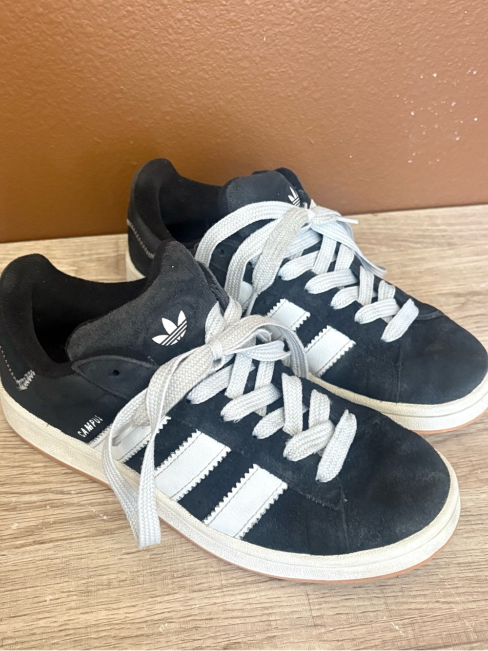 Adidas Womens Black and White Campus 00s Sneakers, Size 8, IH2659